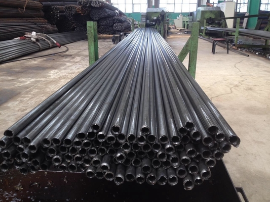 Q345 Q235 20 # ท่อเหล็กกลมไม่มีรอยต่อคาร์บอน 0.5-20mm